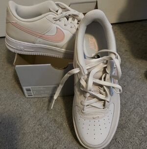 Nike Af1 Airforce One Pink Cream White Low-Tops Dunks  8 8.5